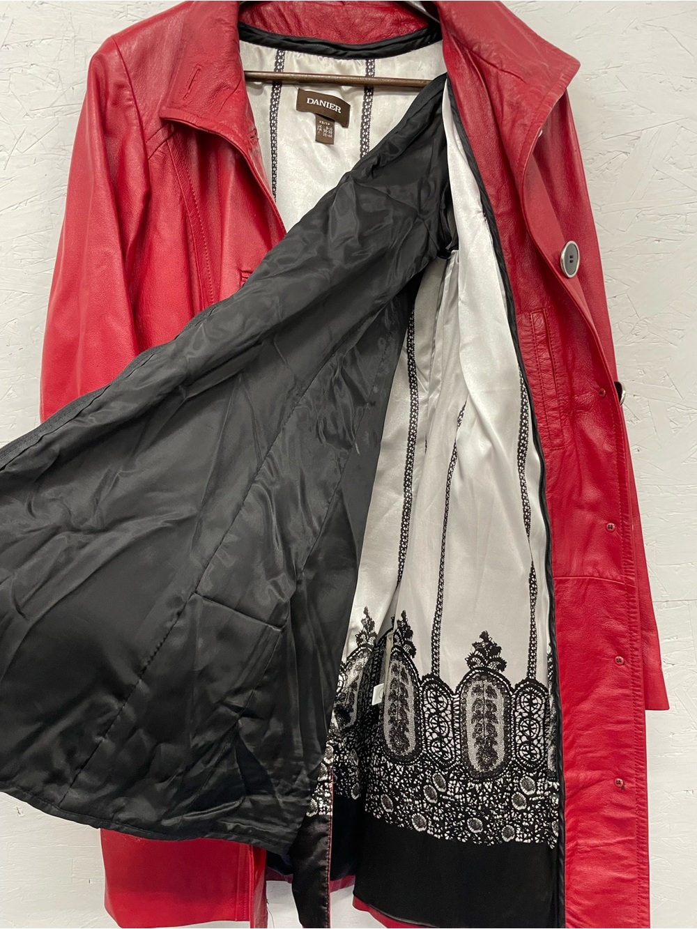 Vintage Danier Red Leather Button-Front Lined Trench Coat, Size XS - Picture 11 of 12
